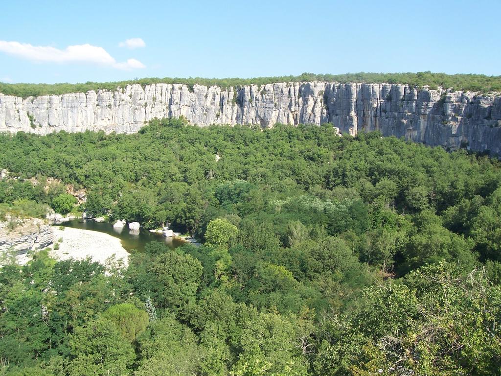 Chambres D'Hotes Les Clapas Chauzon Екстер'єр фото